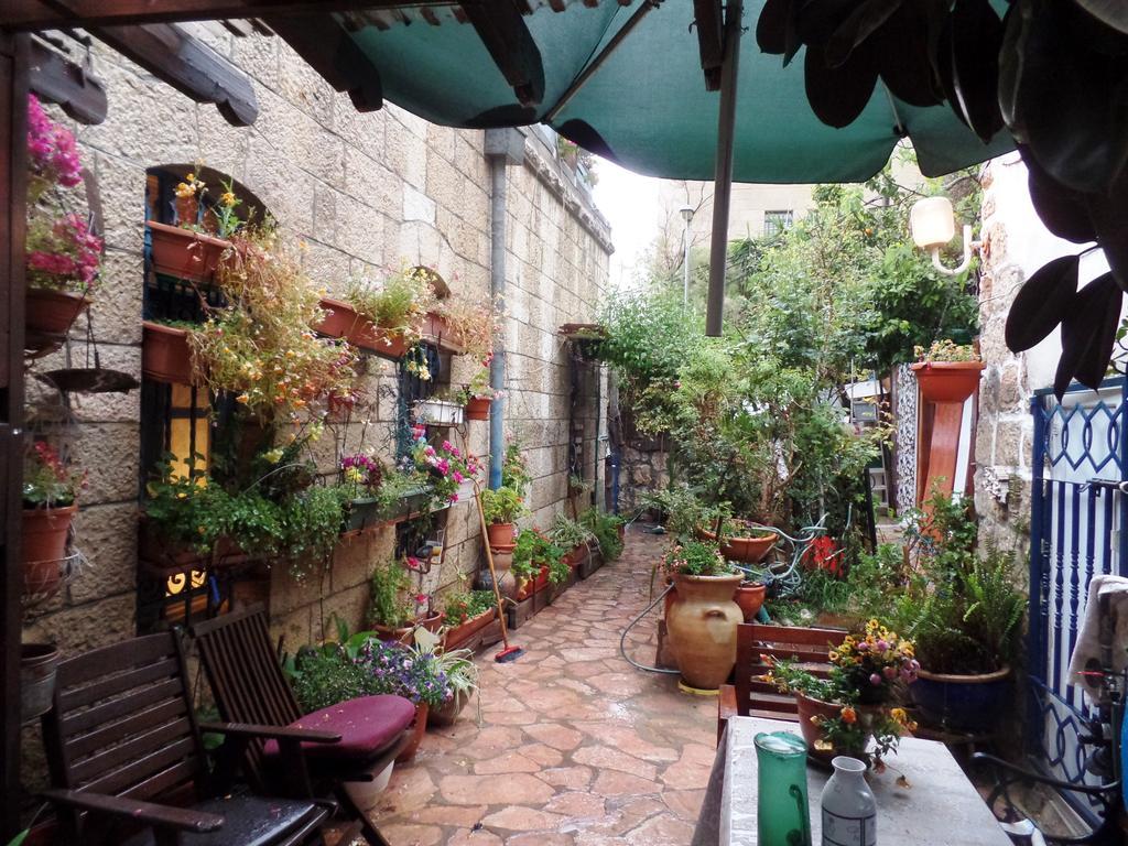Апартаменты Cozy Garden Иерусалим Экстерьер фото